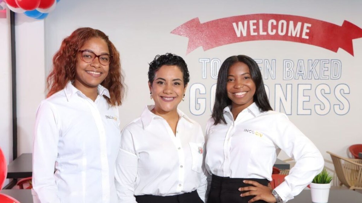 Domino’s Pizza inaugura sucursal en Villa Mella