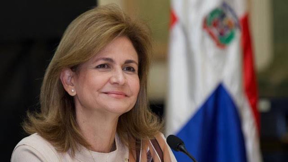 Vicepresidenta Raquel Peña