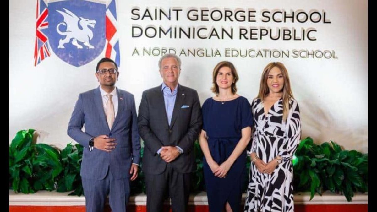 saint-george-school-celebra-59-aniversario-focus-0.02-0.07-896-504