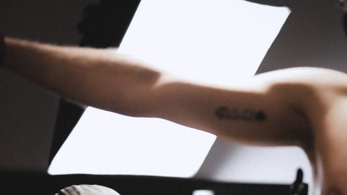 Miguel Hest, el tatuador que convierte sueños en obras de arte