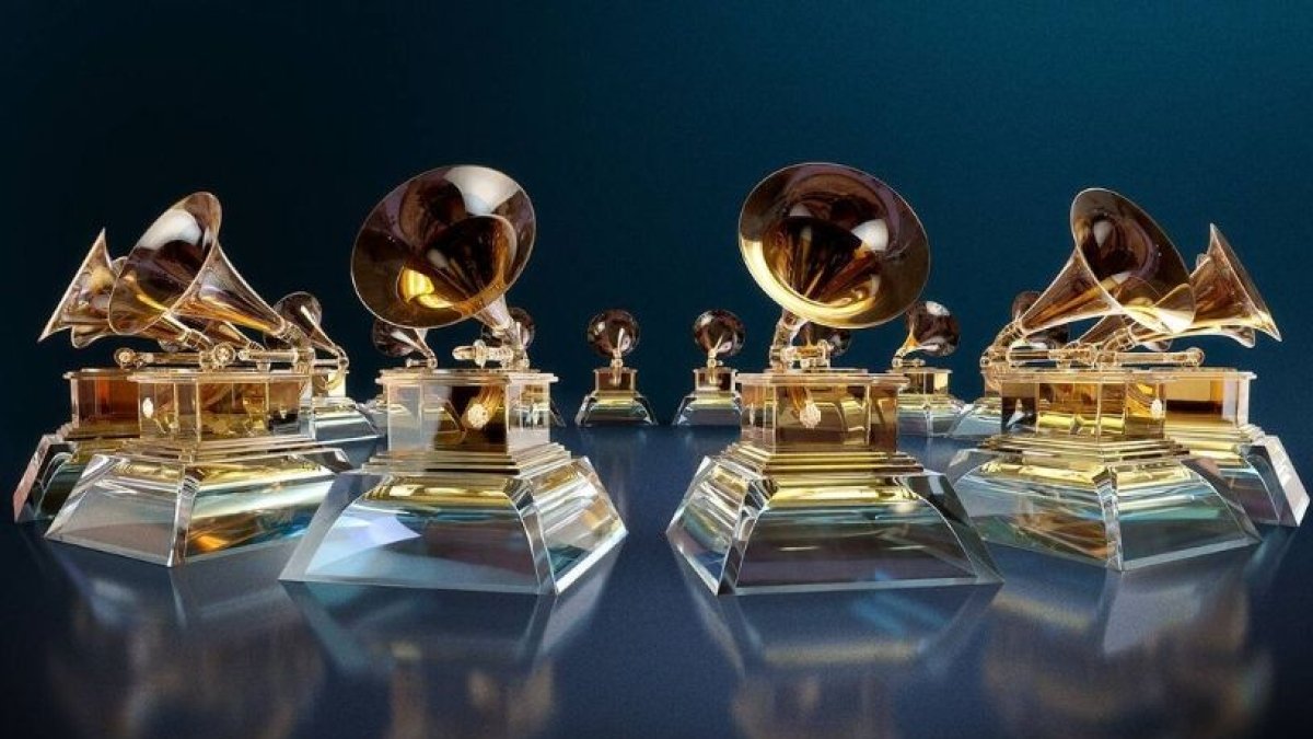 19_¡Vivir!_03_1,p02