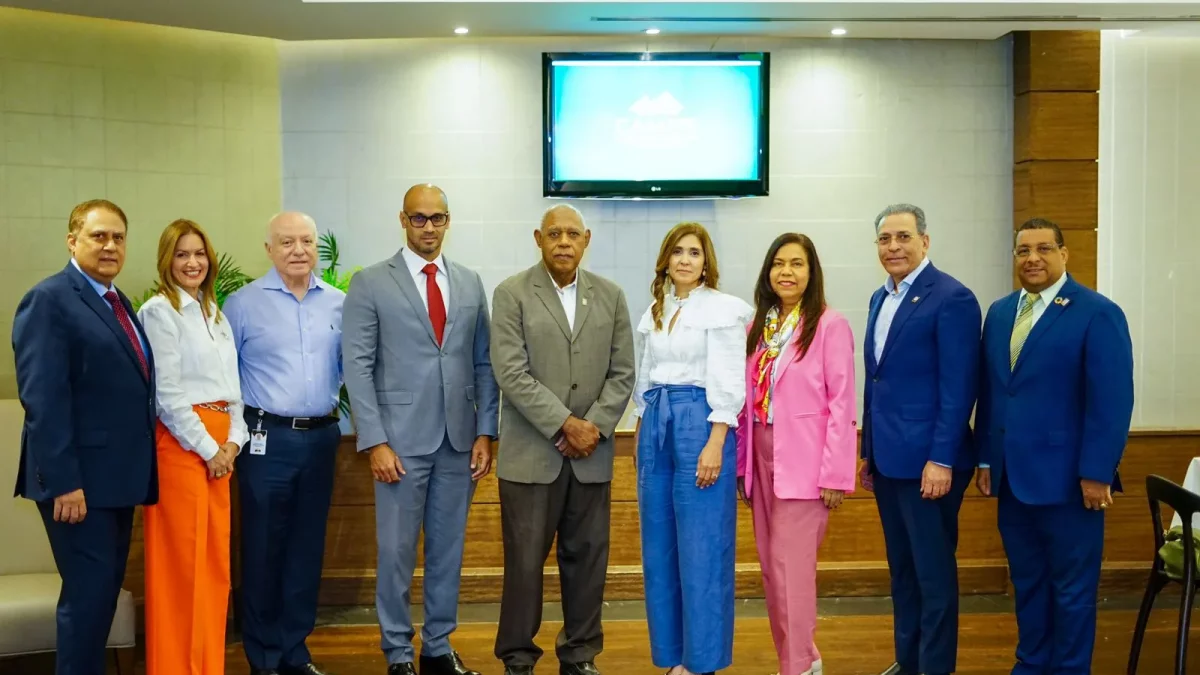 Miembros consejos Camipe y de la Academia de Ciencias de la República Dominicana.