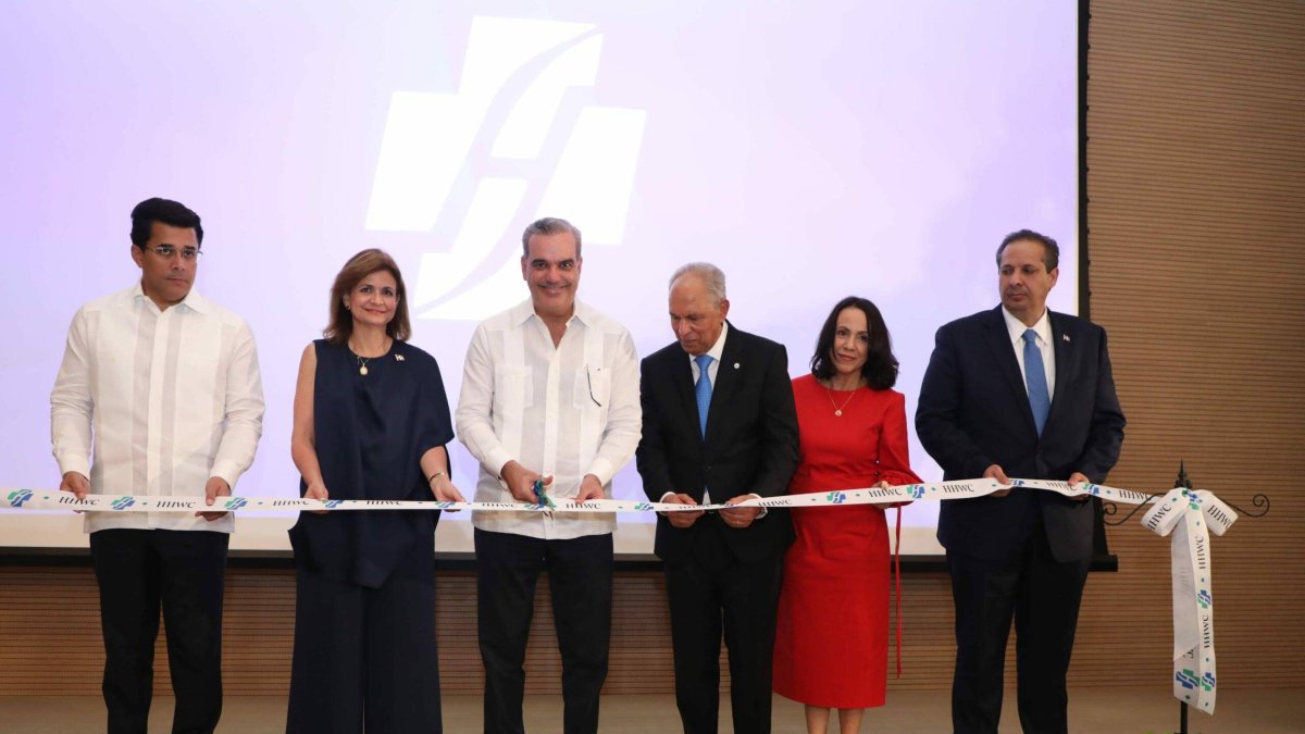 Abinader inaugura HOMS Health and Wellness Center en Santiago para impulsar turismo de salud