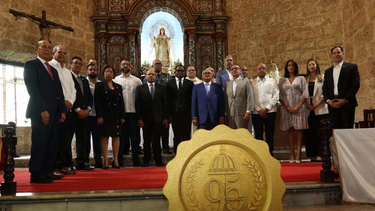 3_El País_04_1,p01~(1)