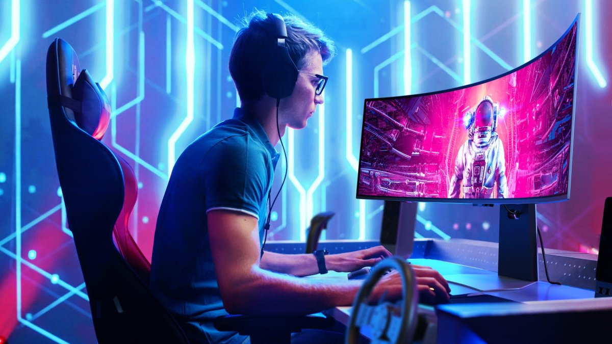 Samsung-OLED-G9-2-scaled