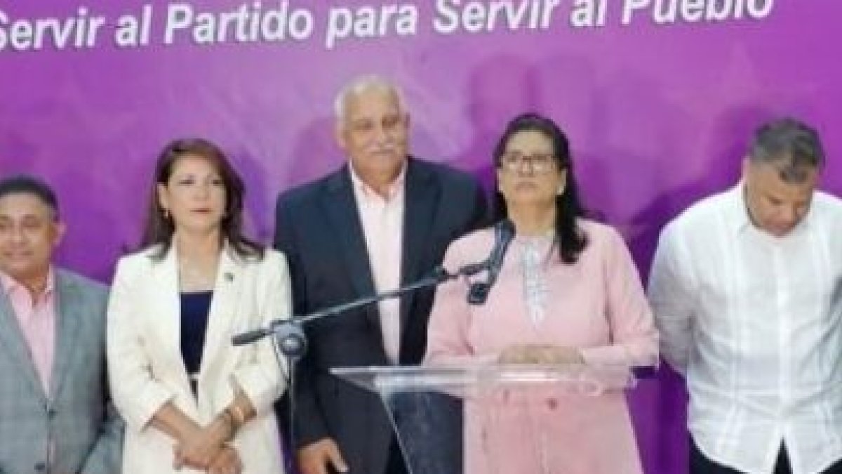 4_El País_18_2A,p01