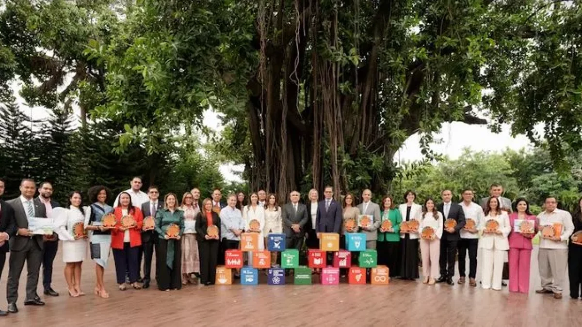 Representantes de empresas galardonadas.