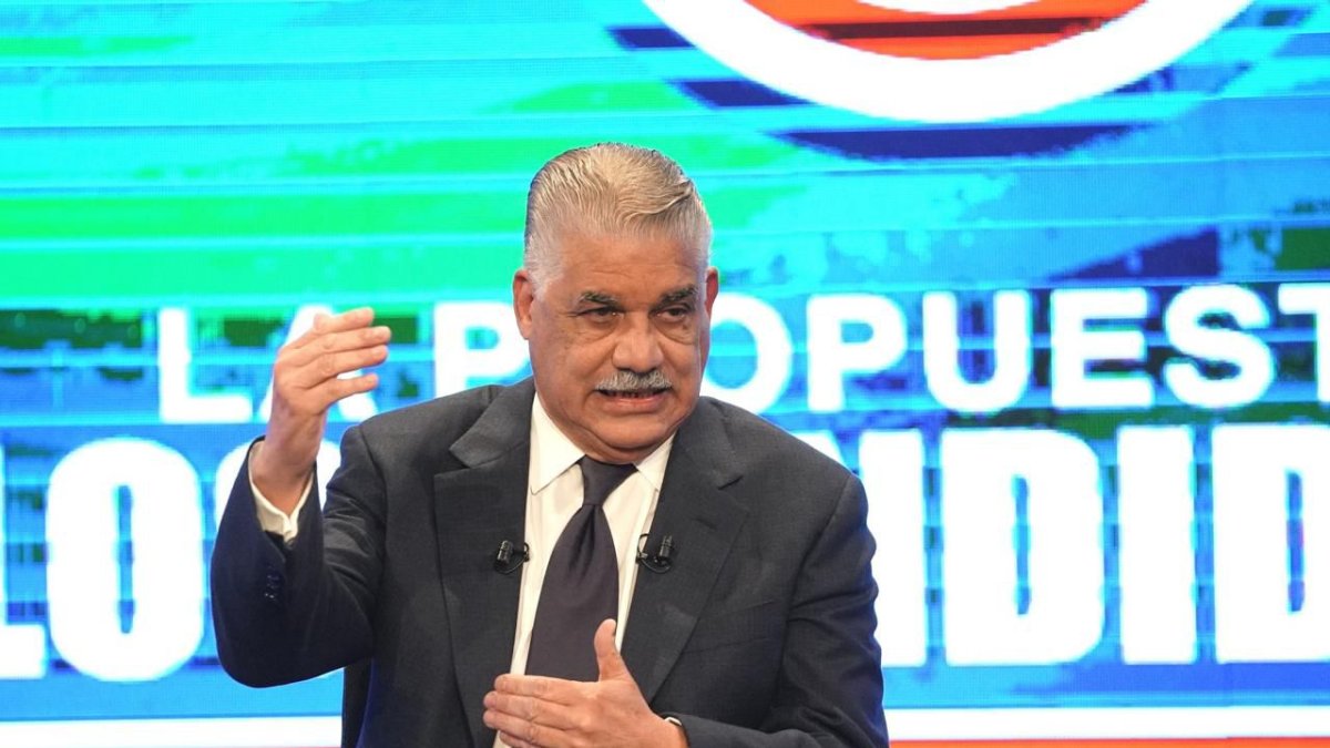 Miguel Vargas define prioridades en su propuesta de “gobierno distinto”