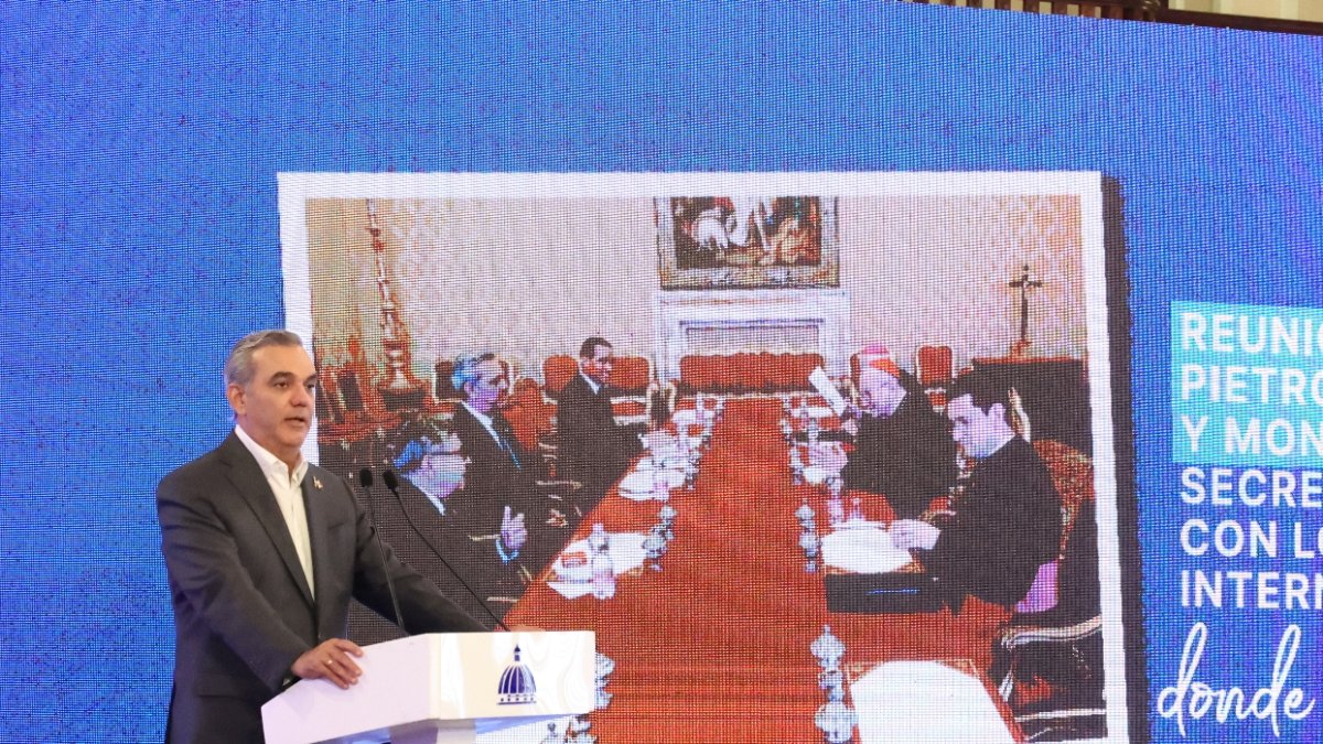 3_El País_04_1,p01~(1)