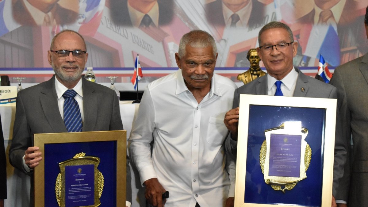 40_El País_17_1,p01