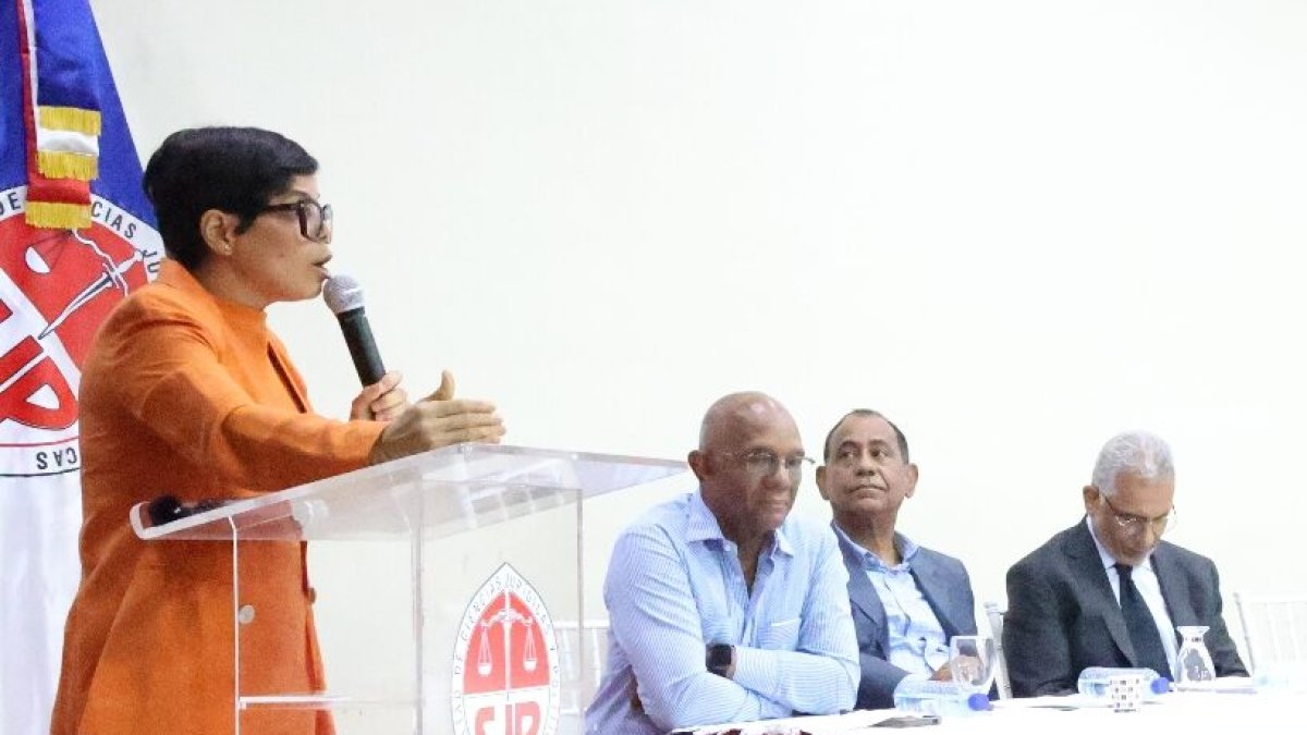 3_El País_25_2ok,p01