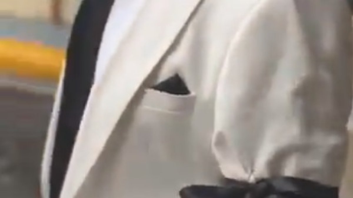 ¿Por qué algunos legisladores tienen un lazo negro? Aquí la respuesta