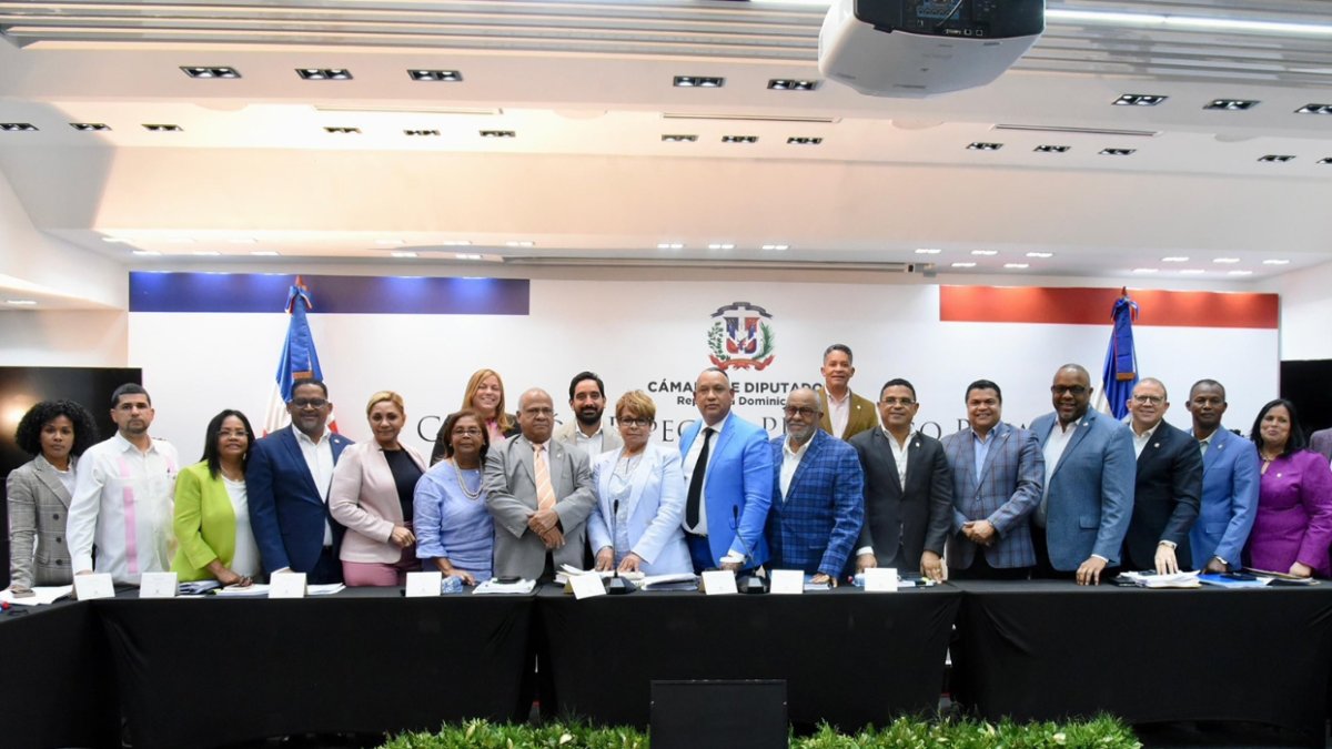 4_El País_17_1,p01~(1)