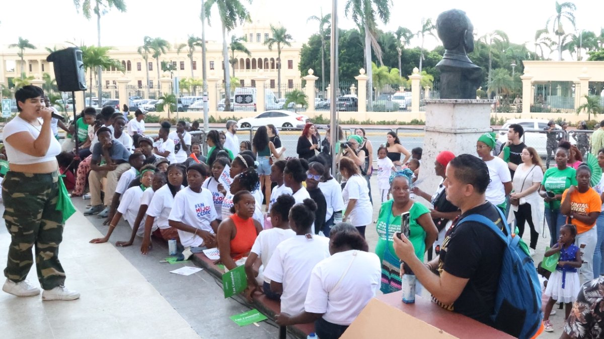 3_El País_25_1ok,p01