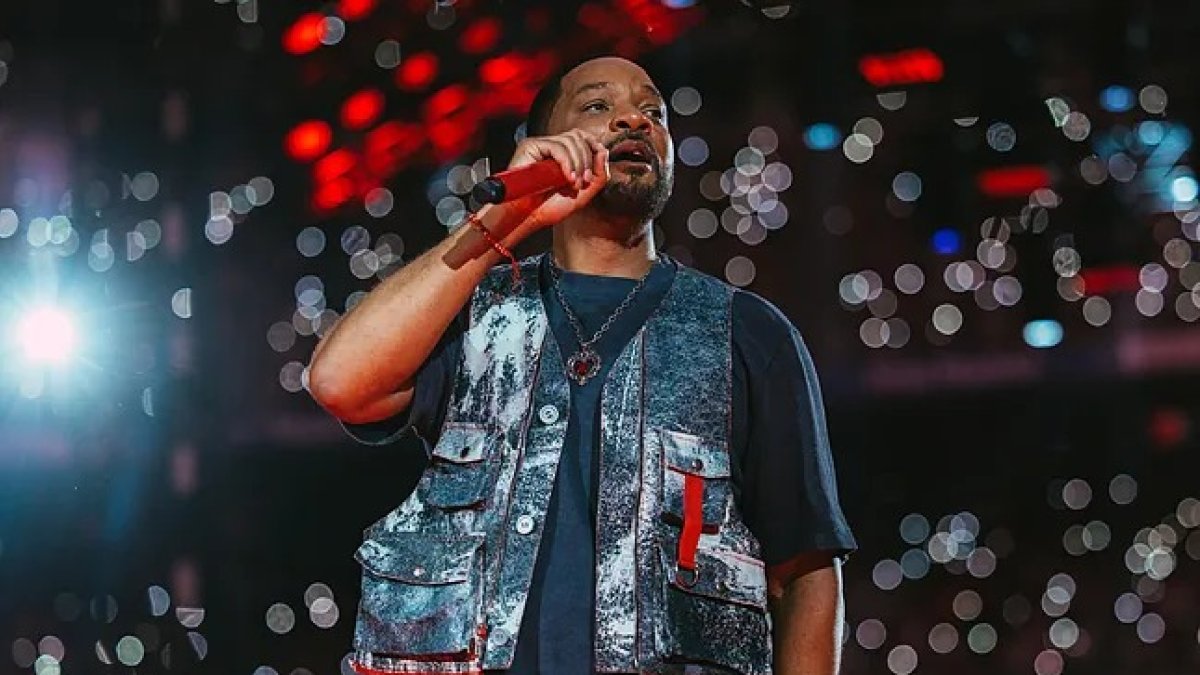 Will Smith ‘viaja en el tiempo’ con la canción del Príncipe de Bel-Air en La Velada 4