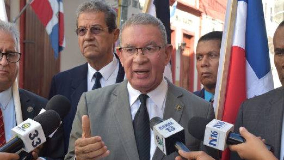 Foto 1, Wilson Gómez Ramírez, presidente del Instituto Duartiano.