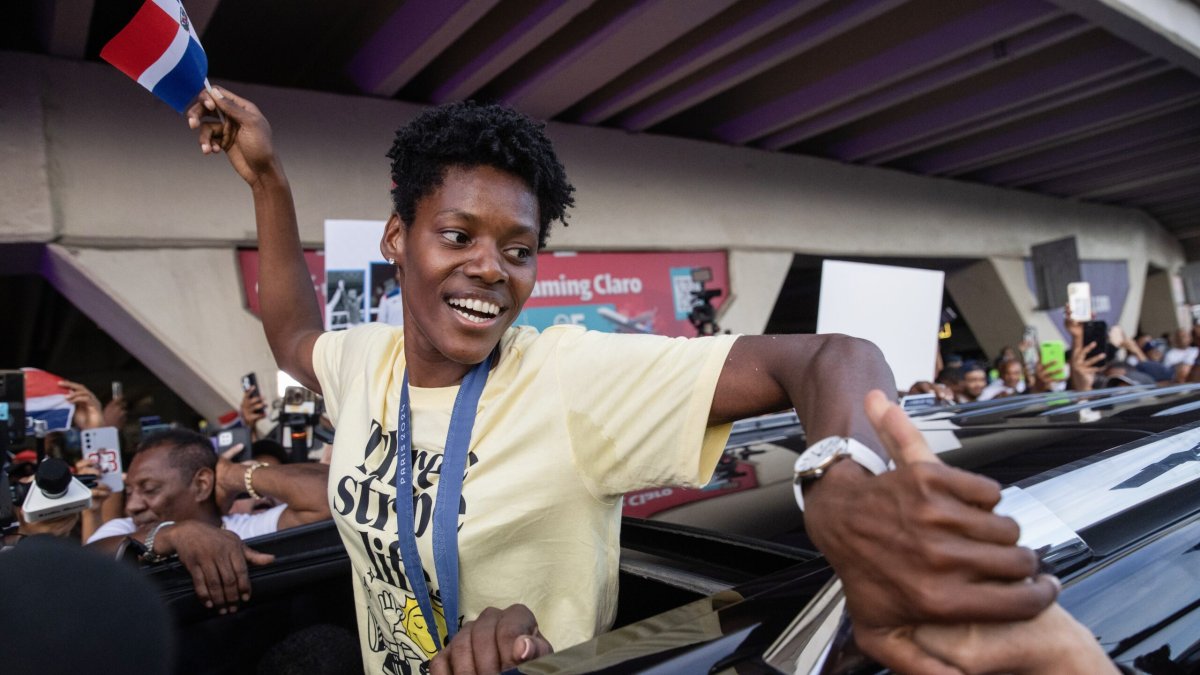 República Dominicana da un caótico recibimiento a sus medallistas olímpicos