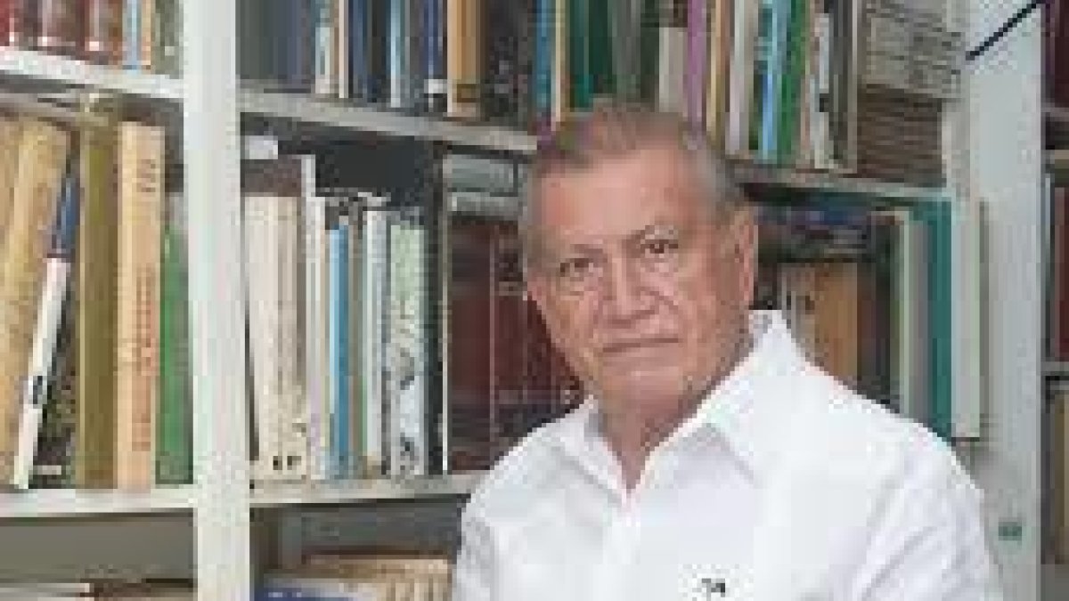 Marcio Veloz Maggiolo