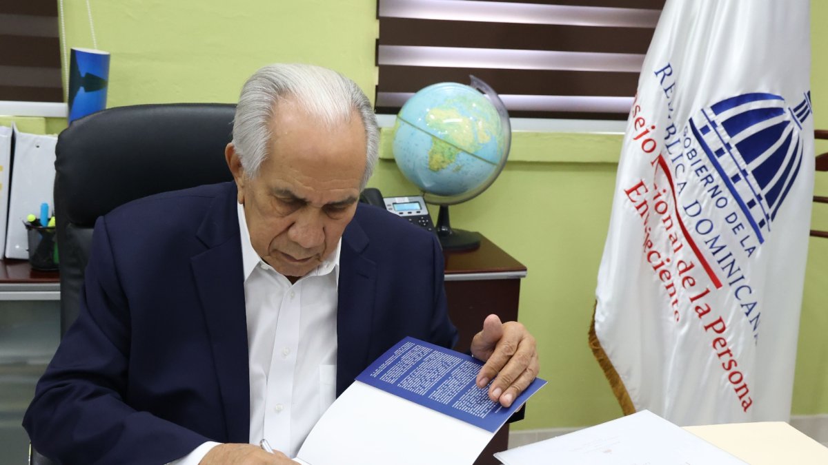 8_El País_09_1,p01~(1)