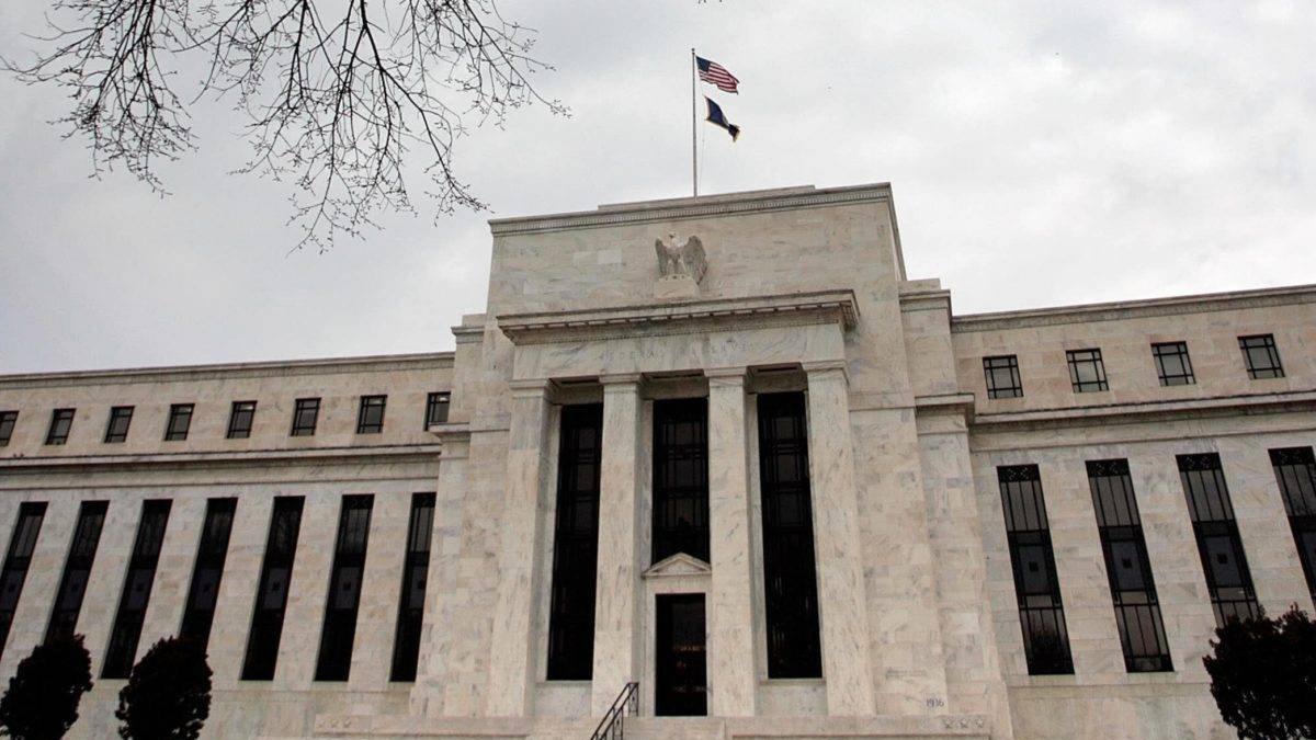 Son muchas las señales que anticipan una bajada de los tipos de interés,