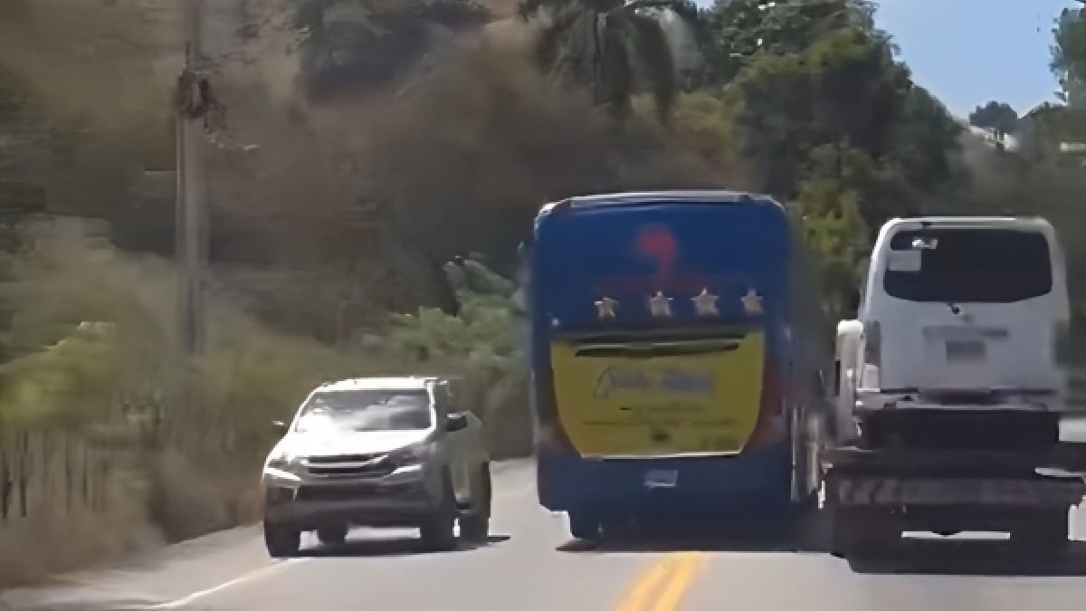 b8be0c31d8c923440f8ffc4e5e818d73_L