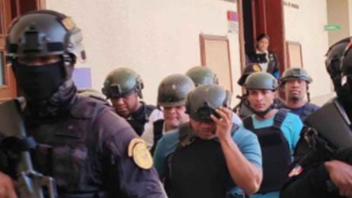 Caso Pandora: Envían siete oficiales y alistados a prisión, tres negocian