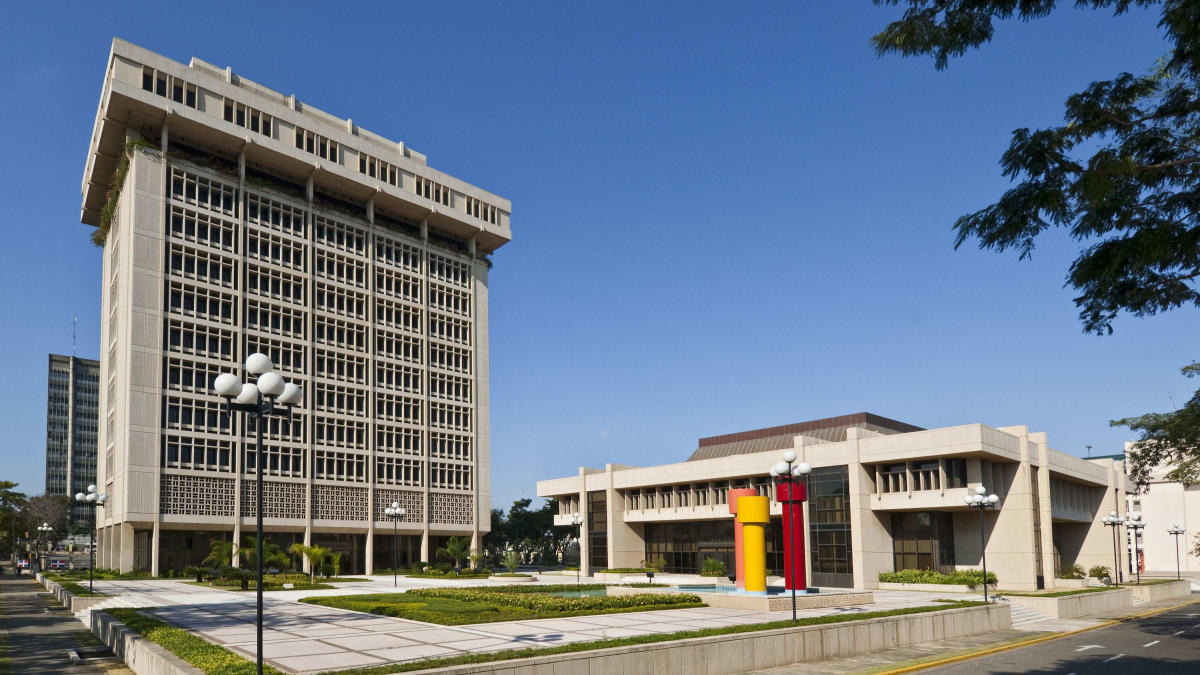 Banco Central Informa remesas aumentaron 5.8% equivalente a US$8,911.7 millones