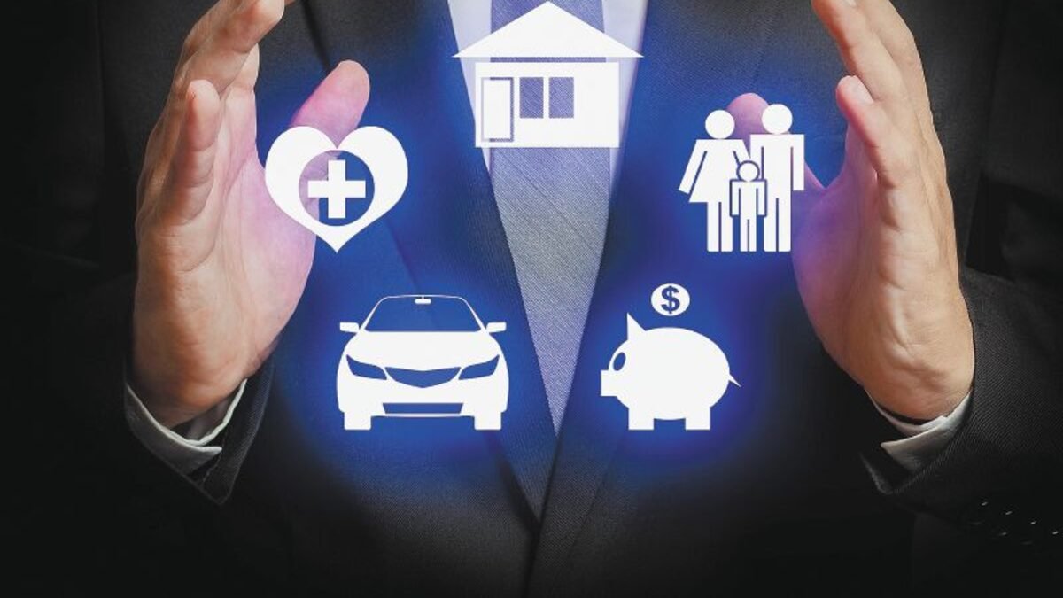 La densidad del seguro (primas per cápita) se situó en 10,180,3 pesos en el 2023.