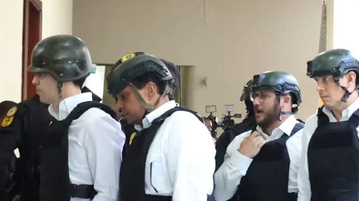 46_El-Pais_10_1p01-e1728534747901