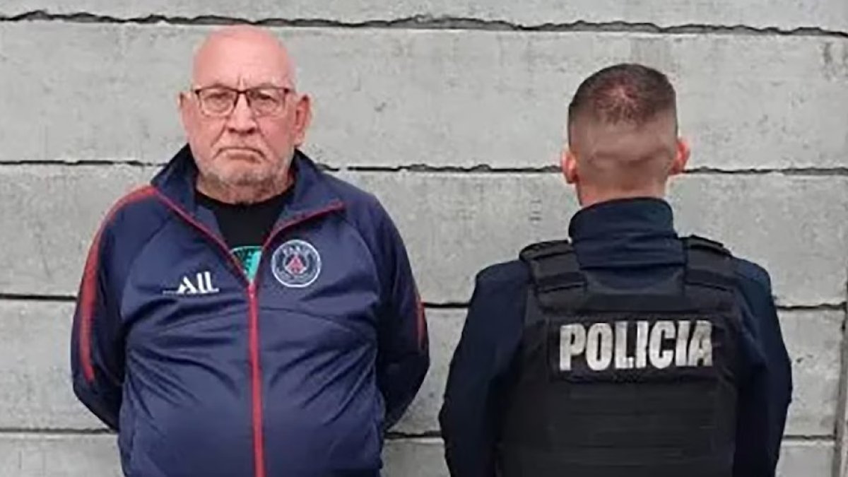 El ex policía luego de la detención