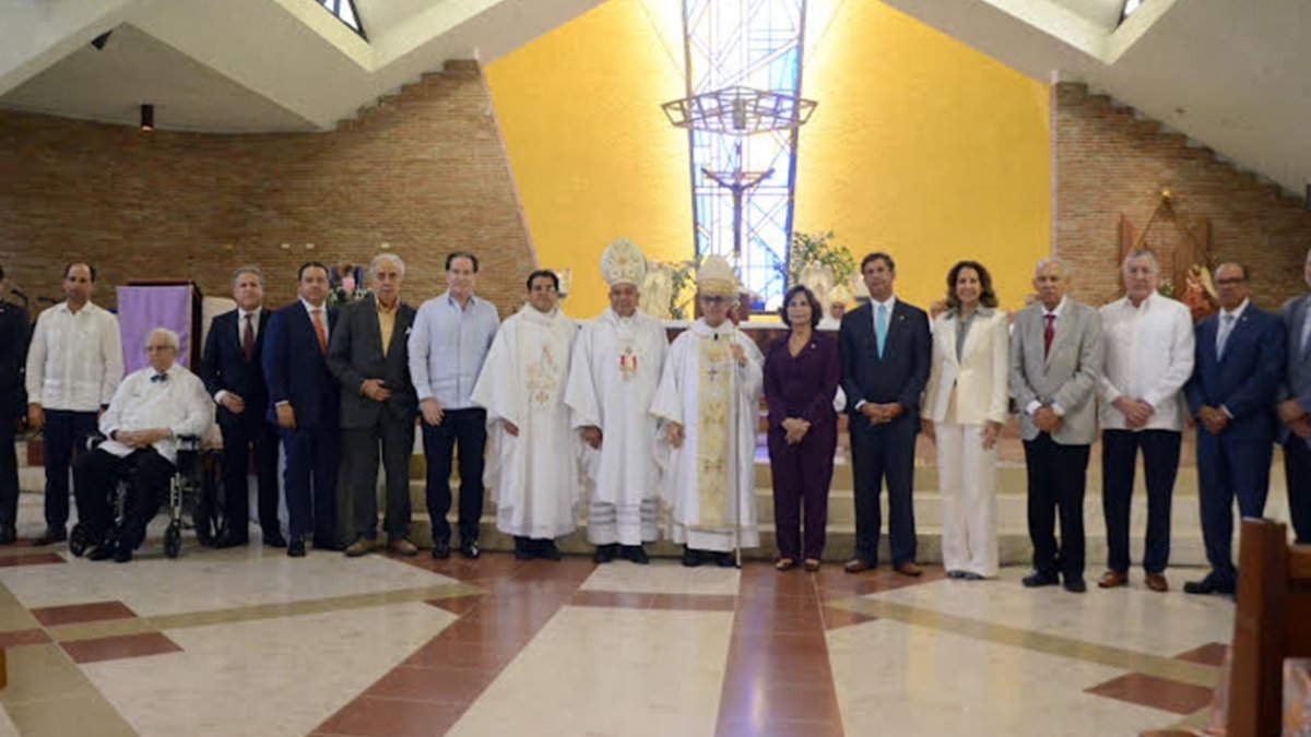 28_El País_14_1,p01