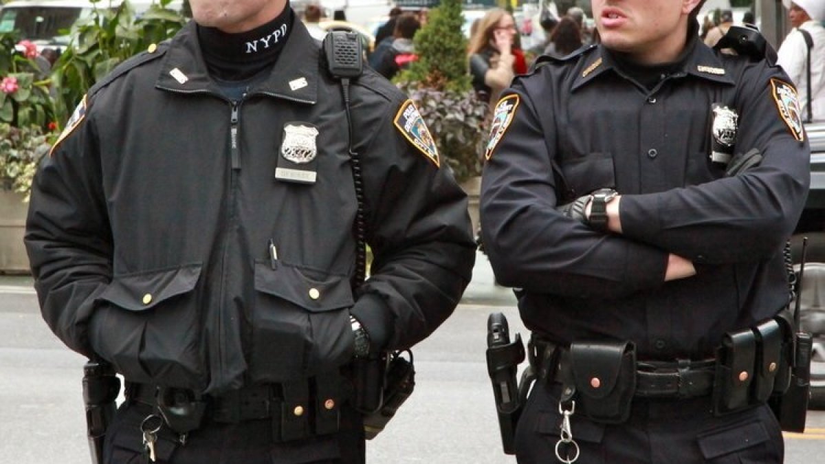 En NYC instalan programa piloto enfrentar violencia en El Bronx y Brooklyn