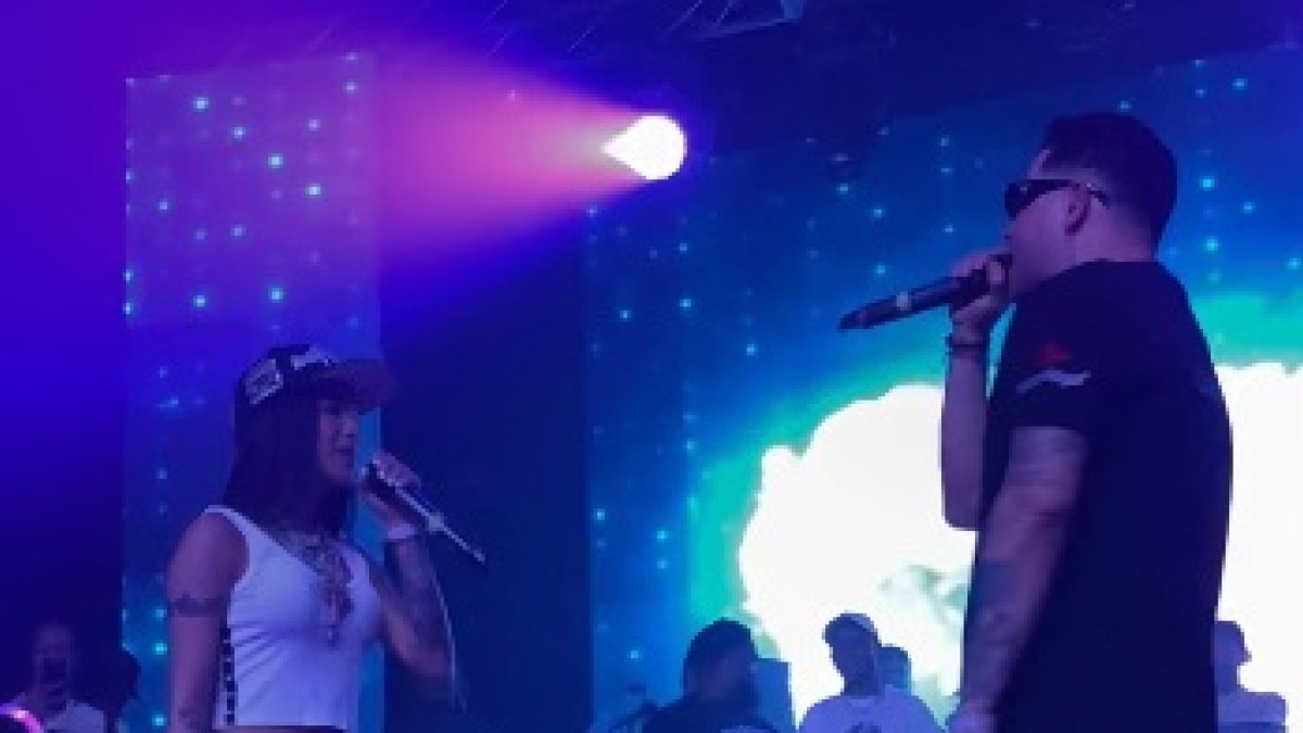 Yailin La Más Viral llora de emoción cantando junto a Shadow Blow