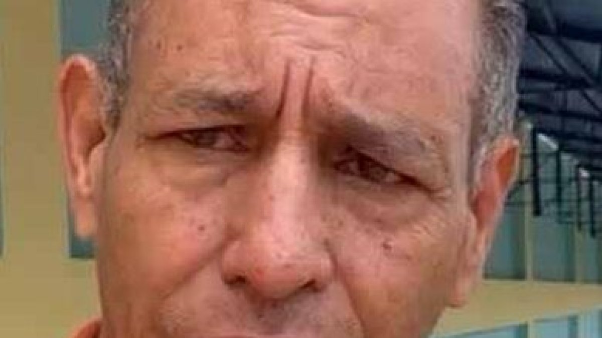 10_El País_08_2,p01