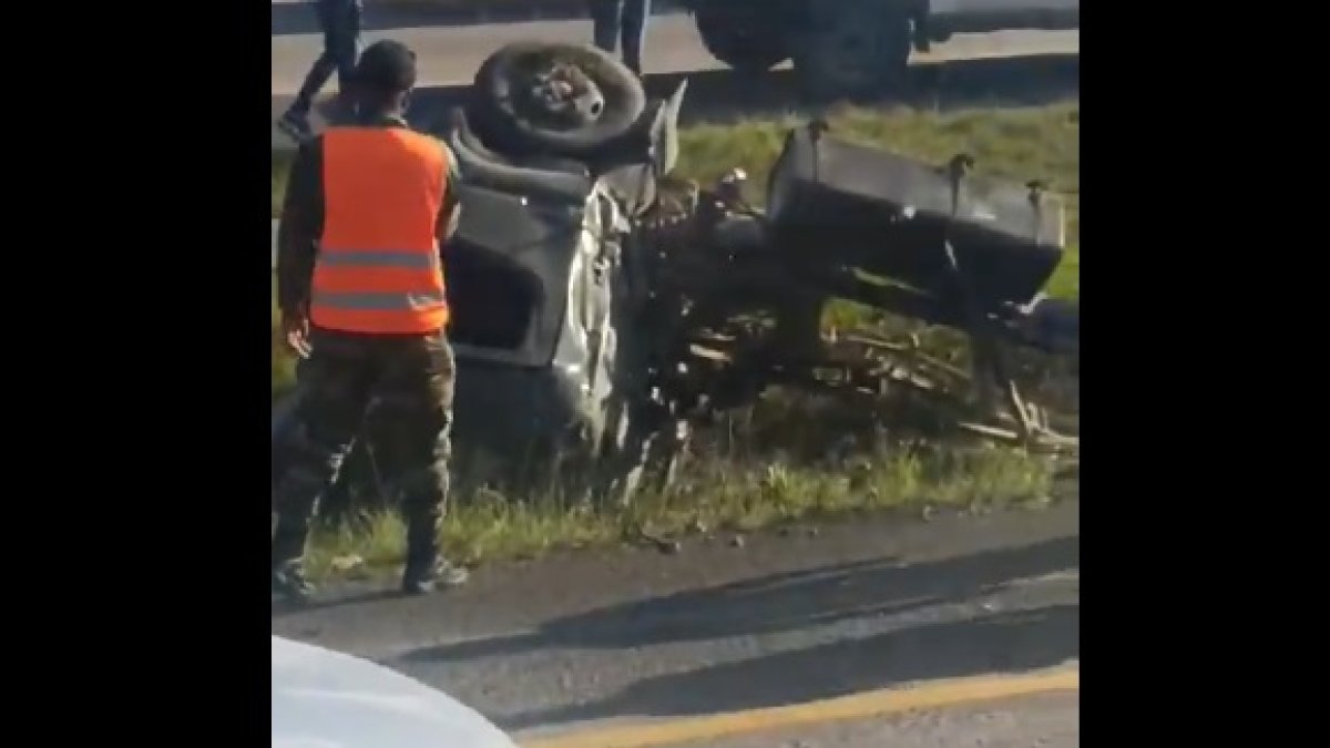 Se registra accidente entre guagua, camión con militares y otro en Piedra Blanca