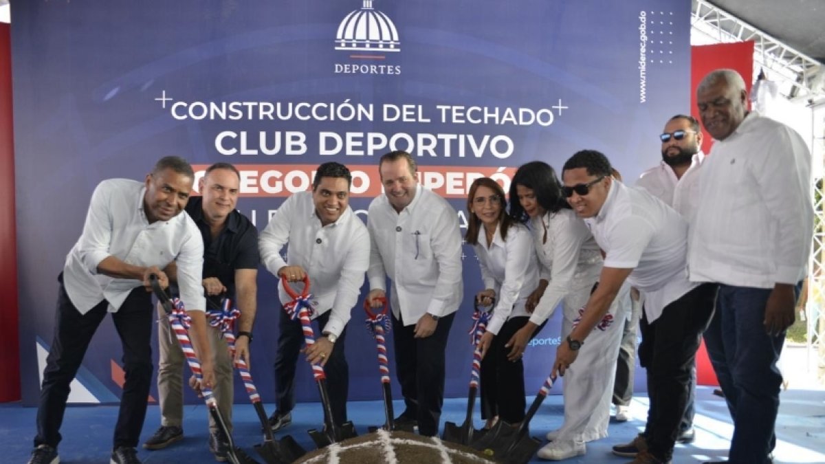 Kelvin Cruz y José Paliza, dan el palazo en el acto.