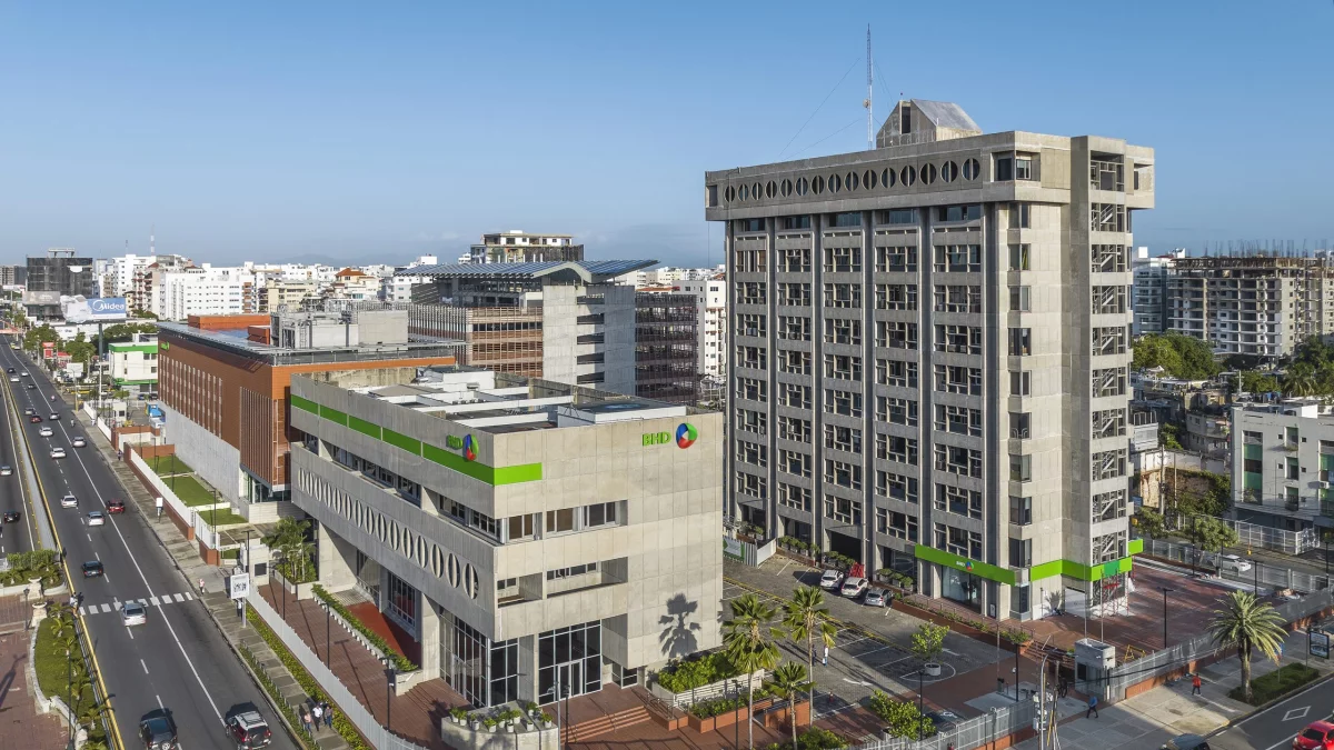 Banco BHD impulsa igualdad con financiamiento a mujeres
