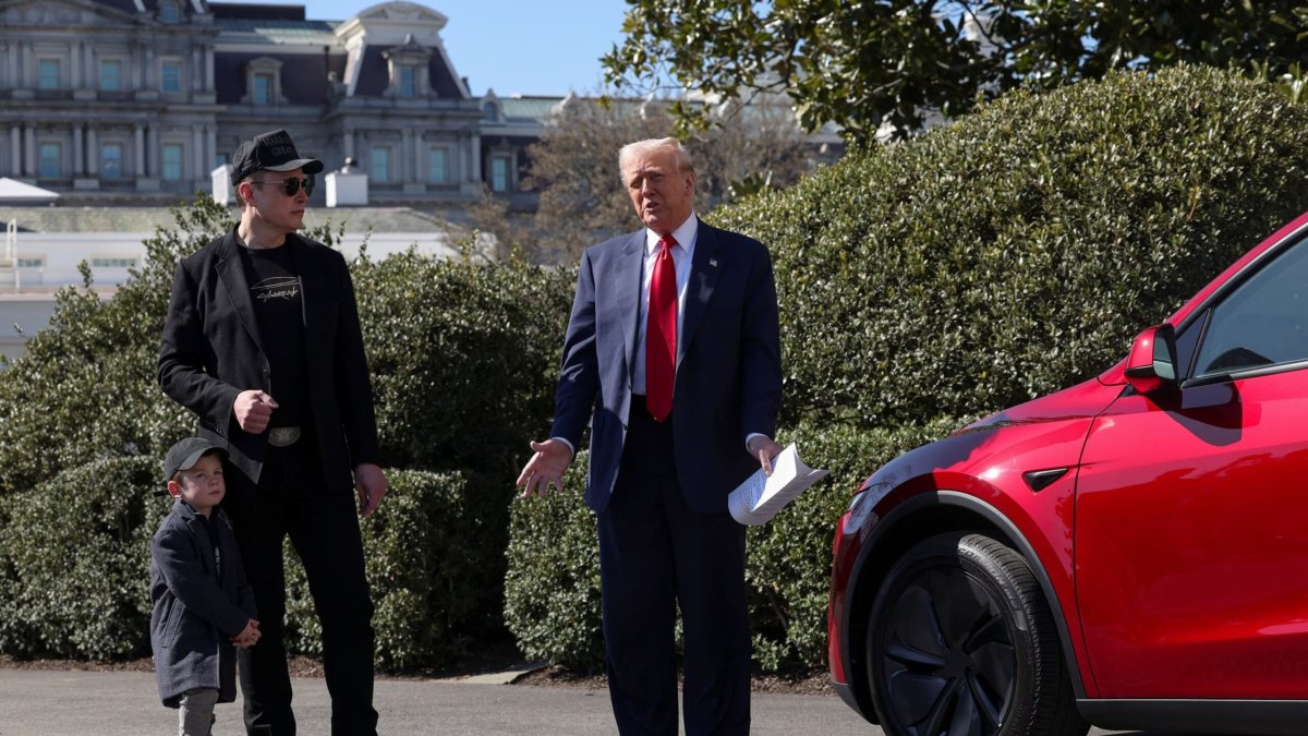 ¿Podrían las posiciones de Elon Musk dañar la imagen de Tesla?