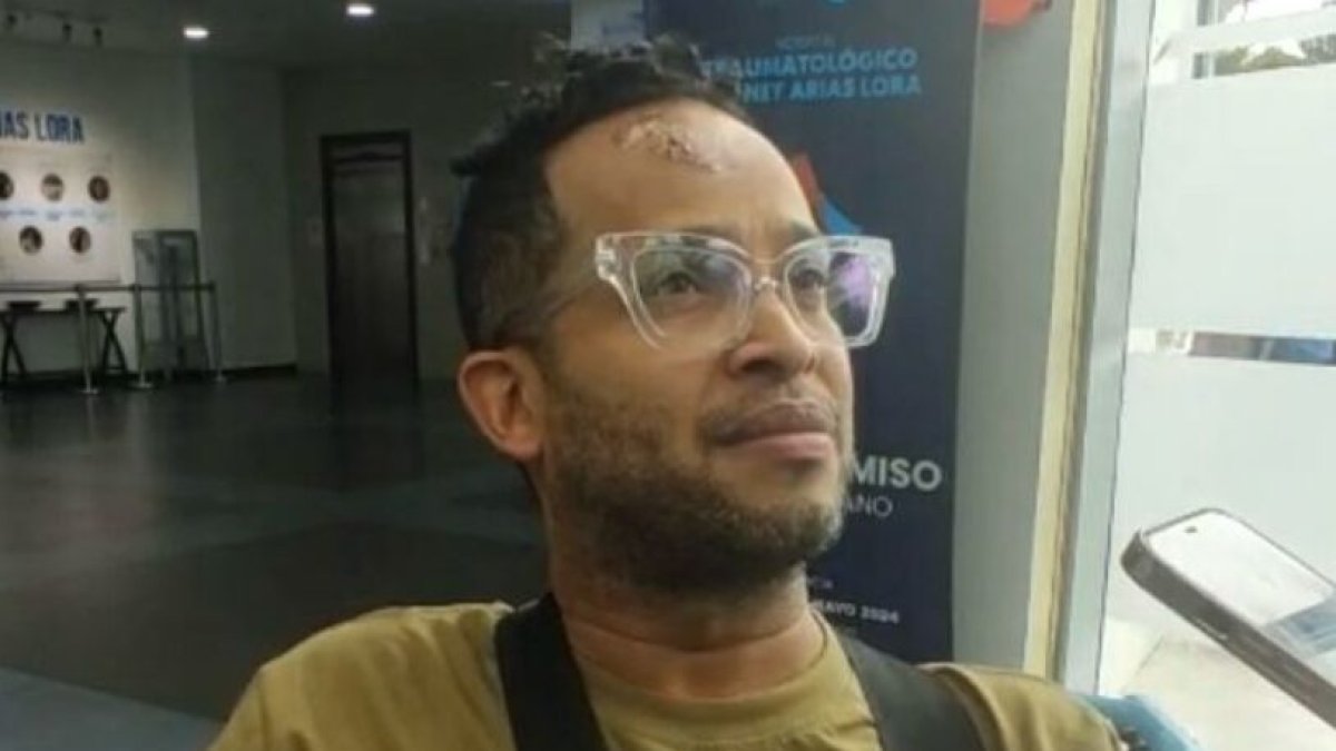 5_El País_15_1A,p01