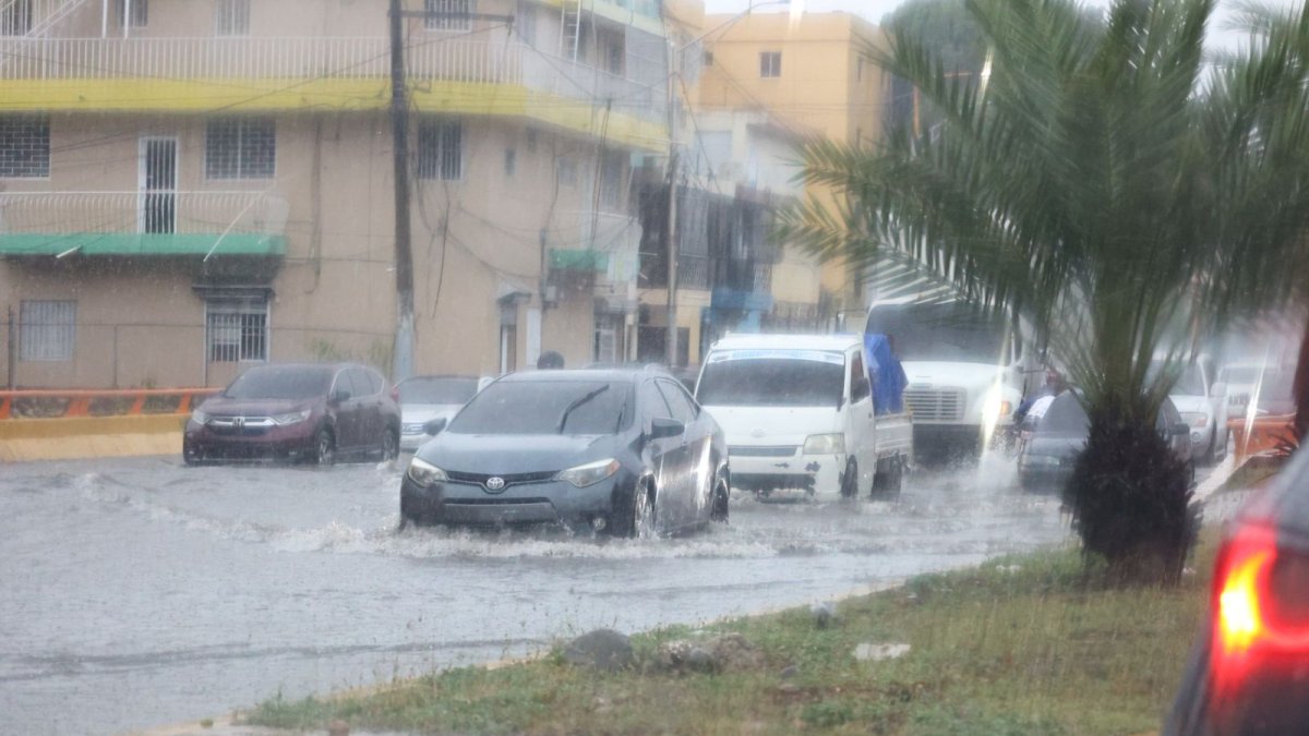 Lluvias en SD / Foto: Alexis Monegro / Hoy