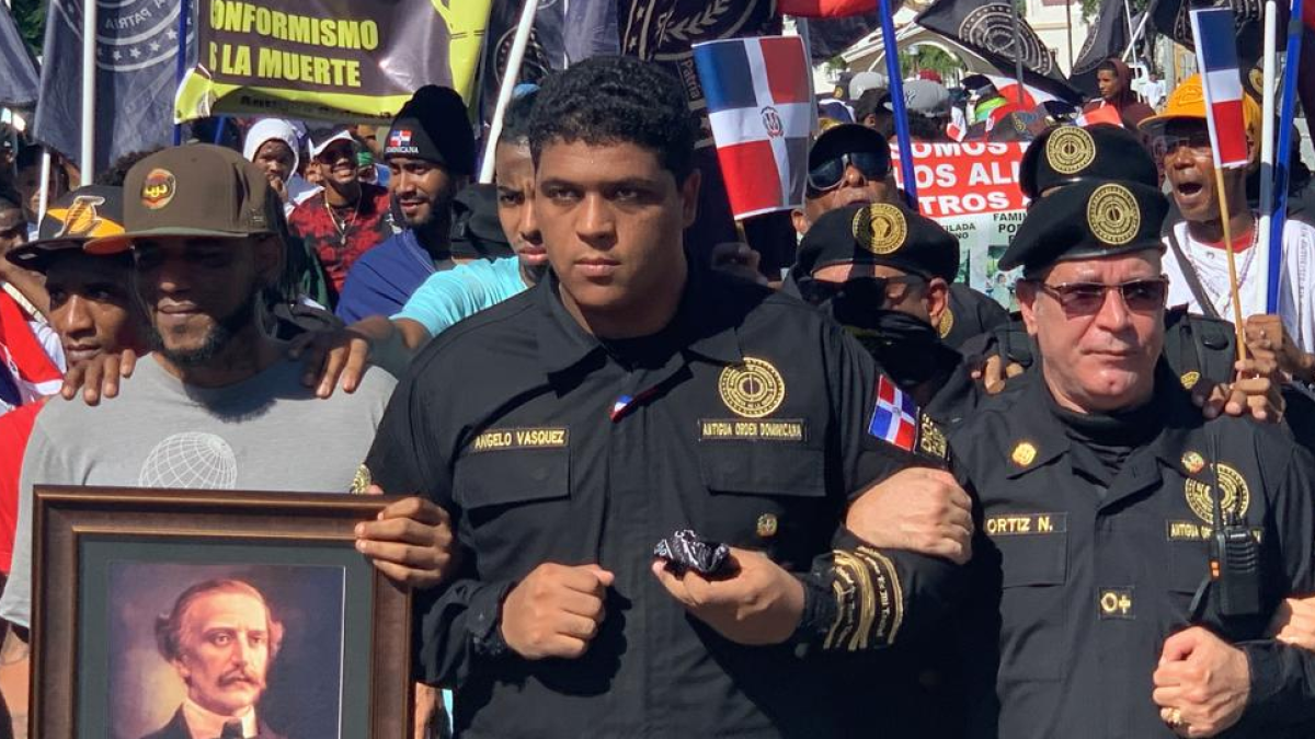 Antigua Orden Dominicana marchará hacia el Palacio Nacional