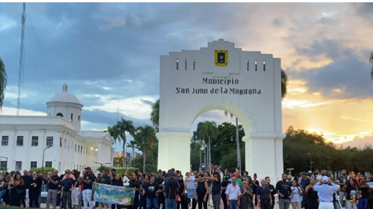 Sanjuaneros rechazan minería en la provincia.