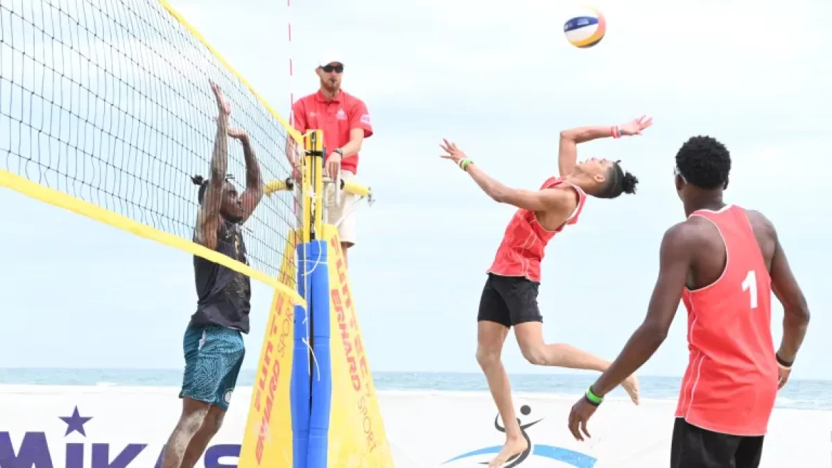 Acción en los torneos internacionales.