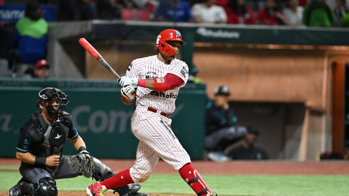 Robinson Canó en la Liga de Béisbol Mexicana.