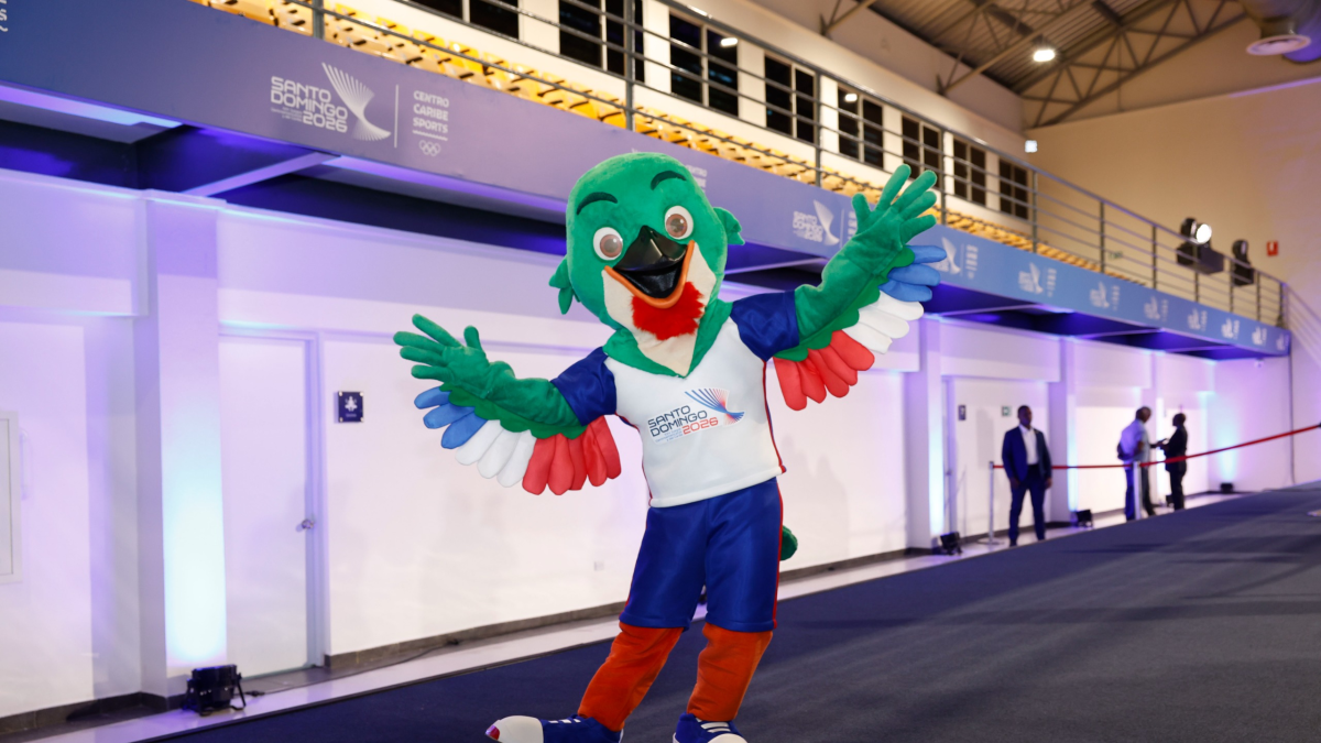El Colí, mascota oficial de los Juegos Centroamericanos y del Caribe 2026. Foto/Hoy/Olga Lidia de la Cruz.