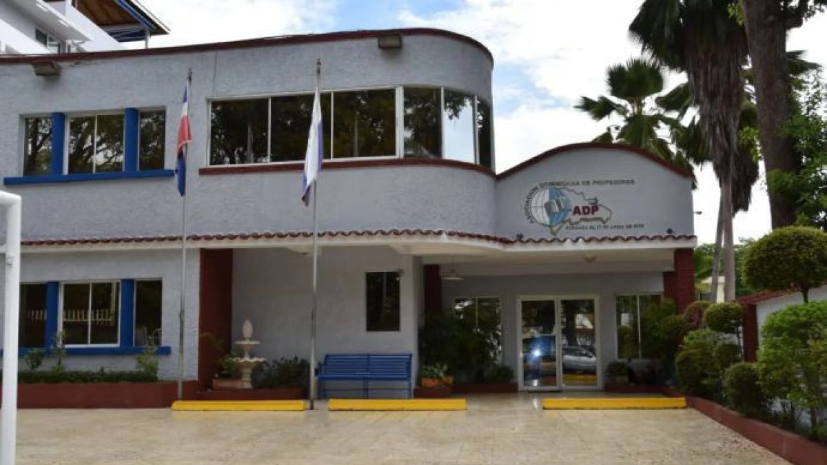 WhatsApp Image 2025-10-20 at 7.33.02 PM