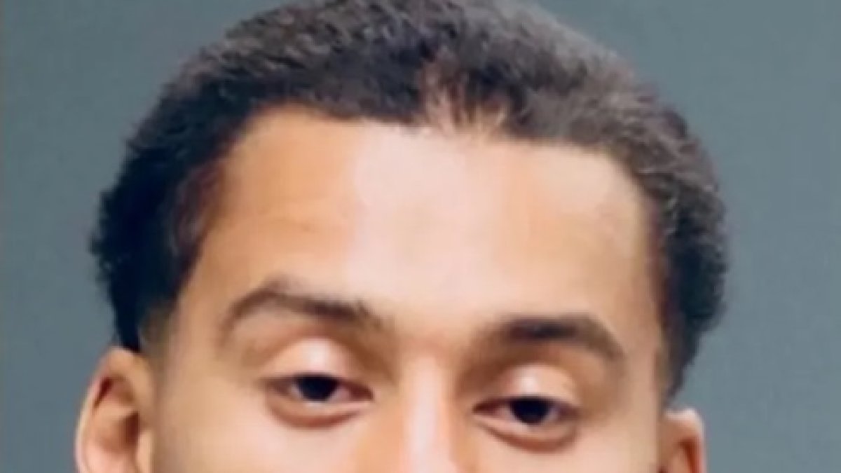 ¡Insólito! Hombre con 33 arresto mató a otro «porque no le gustó cómo lo miraba»