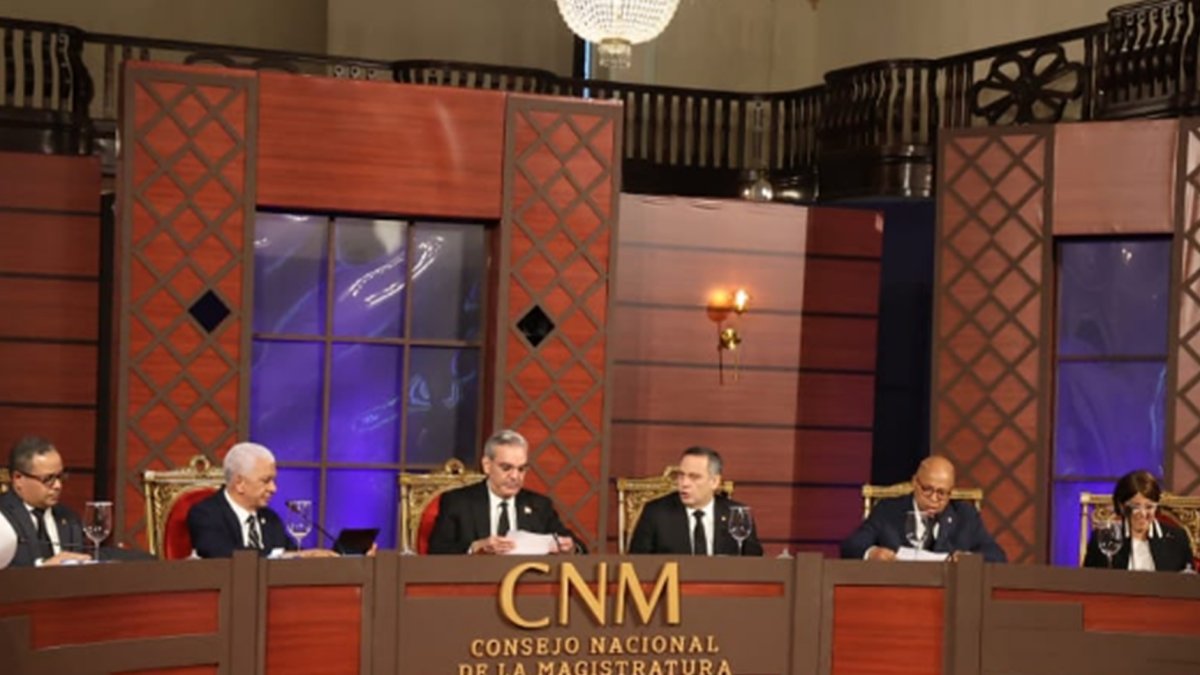 El Consejo Nacional de la Magistratura (CNM), encabezado por el presidente Luis Abinader, avanza en el proceso de evaluación a los aspirantes a la SCJ y al TSE.