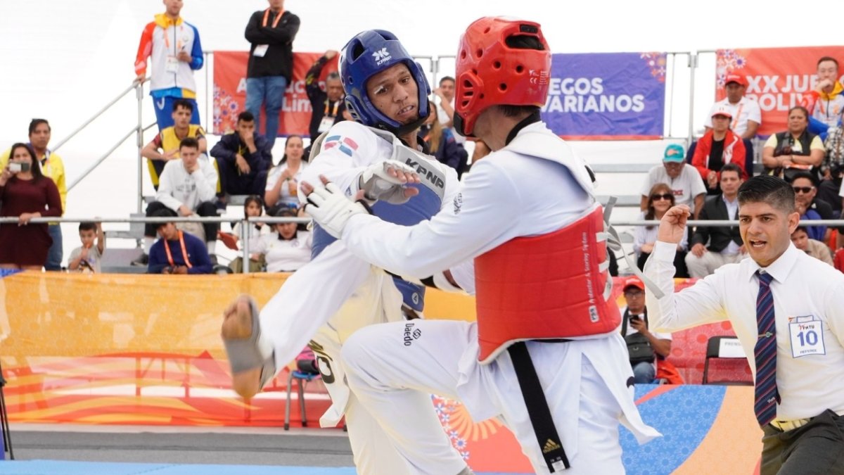 Pedro Luis Martínez, de RD, en uno de los combates en tawkeondo