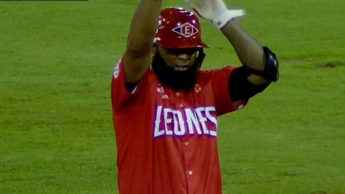 El inicialista rojo, Yamacio Navarro, remolcó dos